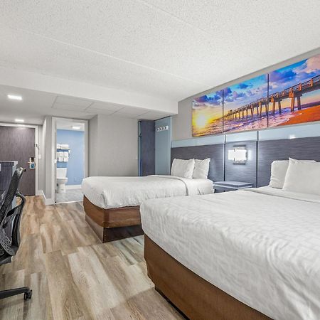 Clarion Pointe Tampa-Brandon Near Fairgrounds And Casino Hotel Mango Exterior photo