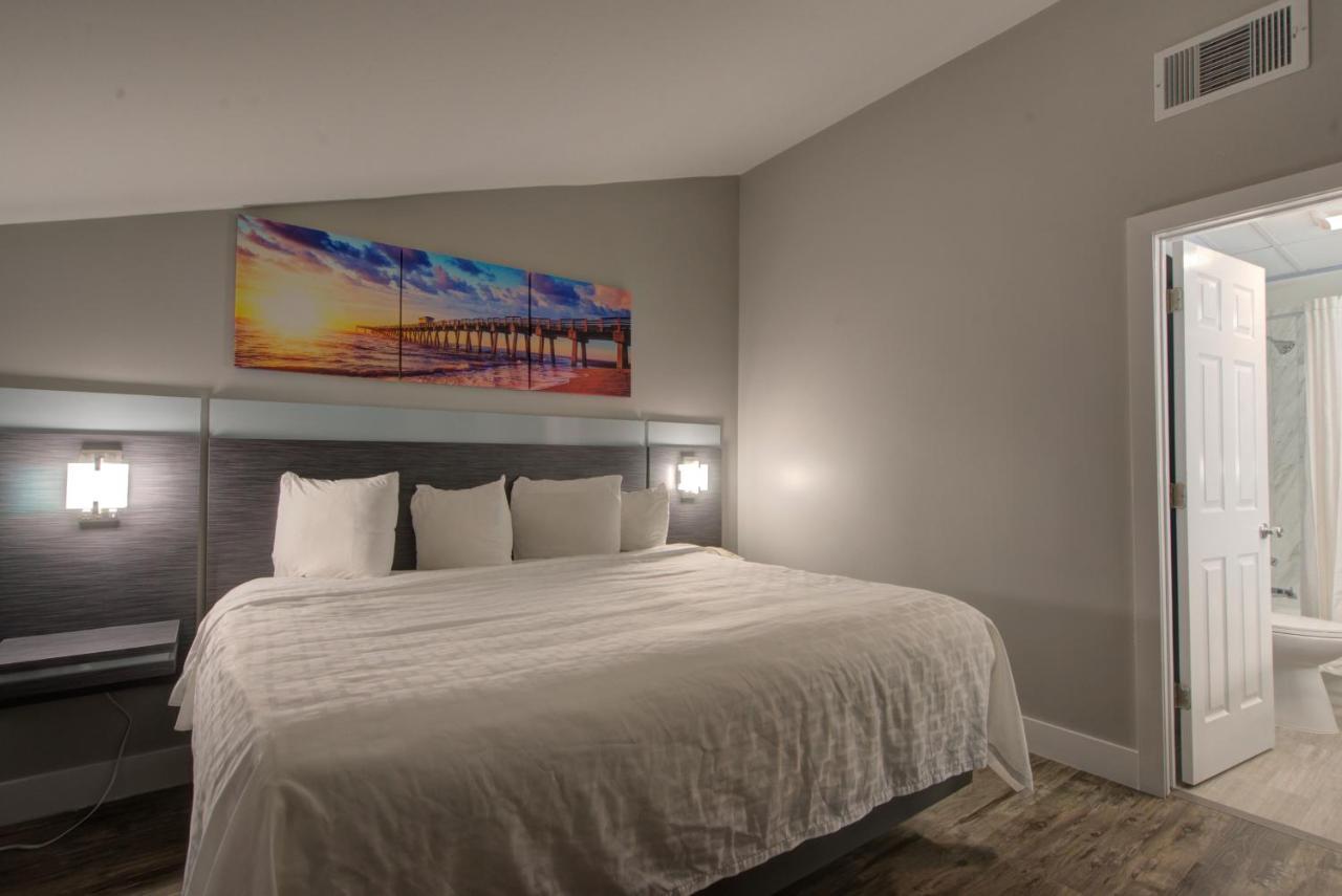 Clarion Pointe Tampa-Brandon Near Fairgrounds And Casino Hotel Mango Exterior photo